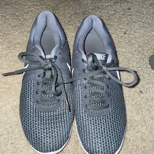 Women’s Nike walking shoe